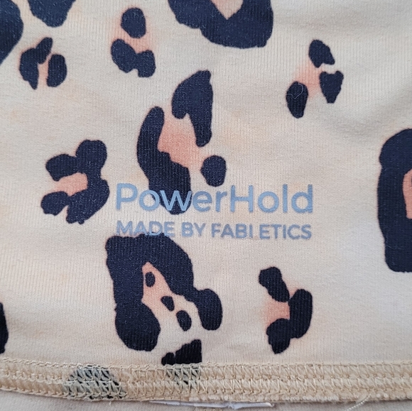 Fabletics Leopard set - Picture 4 of 4